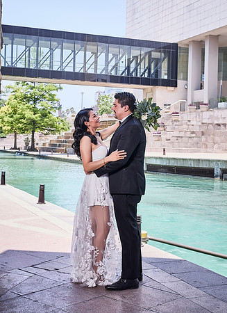 #8360 ERIK DANTH GARZA PAQ. ROMANCE _W8A2992 1