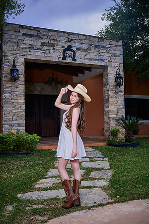 #2849 MARIA GUADALUPE VALLE_JEN6334