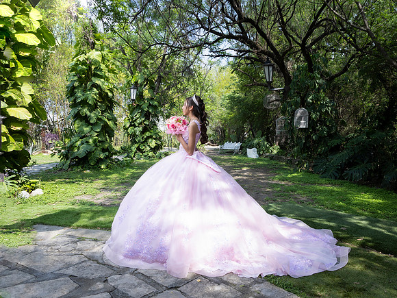 #8529 CINTHIA VALVERDE - 7173