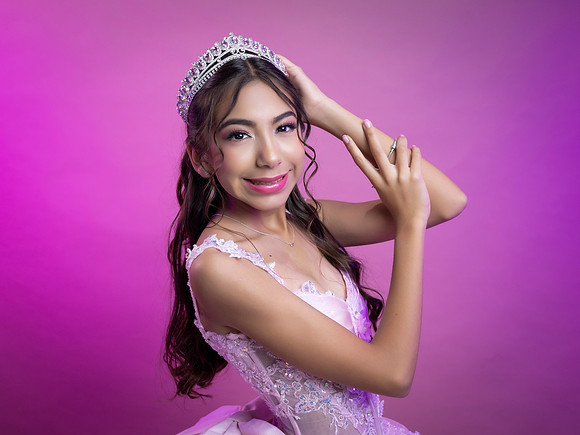 #8529 CINTHIA VALVERDE - 7221