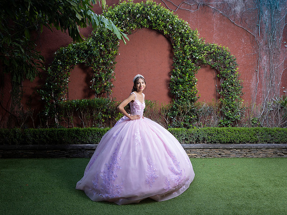 #8529 CINTHIA VALVERDE - 7388
