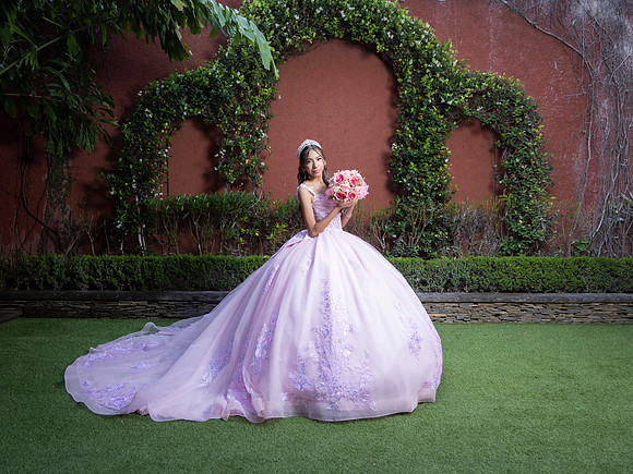 #8529 CINTHIA VALVERDE - 7396