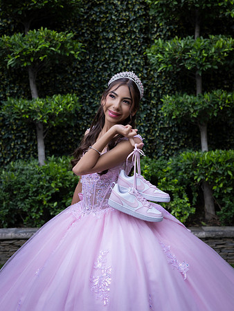 #8529 CINTHIA VALVERDE - 7423