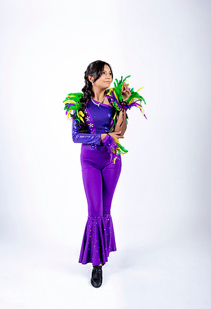 05 05 26 # 8395 MARICRUZ BENAVIDEZ_CASUAL XV_SE_BRYAN-0764