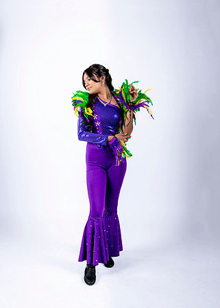 05 05 26 # 8395 MARICRUZ BENAVIDEZ_CASUAL XV_SE_BRYAN-0765