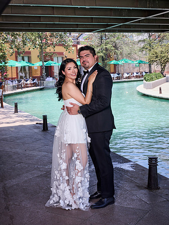 #8360 ERIK DANTH GARZA PAQ. ROMANCE _W8A3022 1