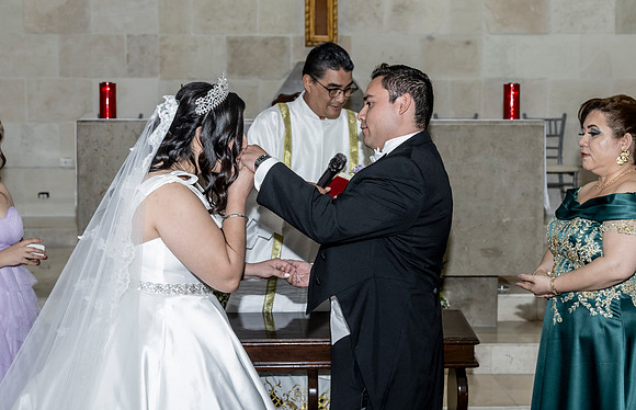 18 04 #8373 KATIA SARAHI FIGUEROA -0203