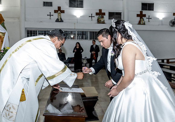 18 04 #8373 KATIA SARAHI FIGUEROA -0303