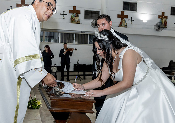 18 04 #8373 KATIA SARAHI FIGUEROA -0309