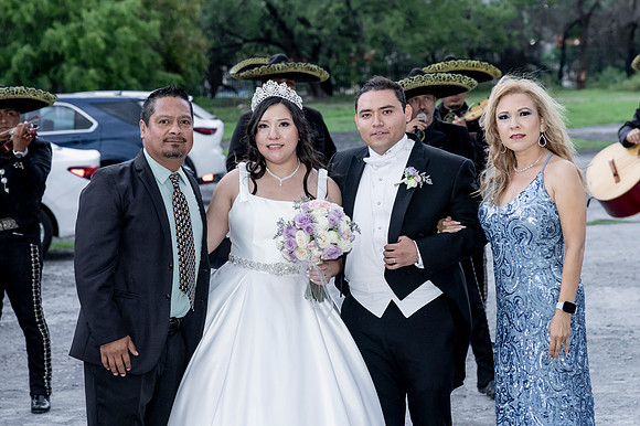 18 04 #8373 KATIA SARAHI FIGUEROA -0406