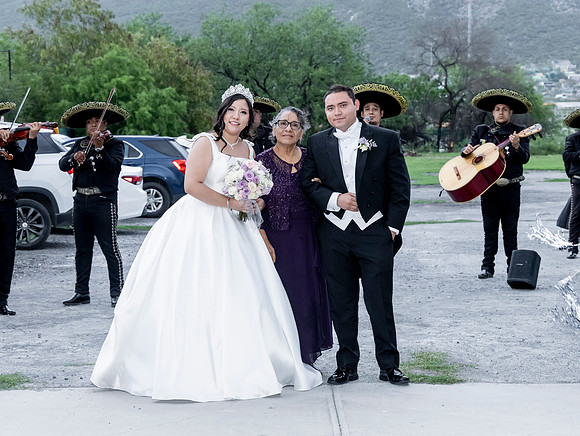 18 04 #8373 KATIA SARAHI FIGUEROA -0424