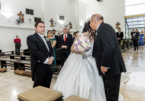 18 04 #8373 KATIA SARAHI FIGUEROA -0088