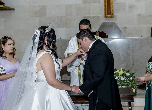 18 04 #8373 KATIA SARAHI FIGUEROA -0190