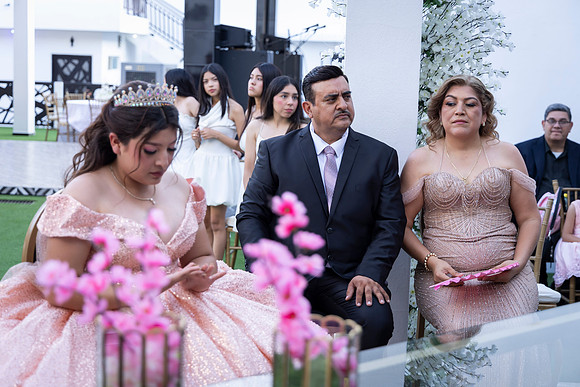 25 ABRIL 26 #4242 VERONICA MTZ _CRI0068