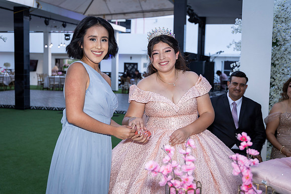 25 ABRIL 26 #4242 VERONICA MTZ _CRI0134