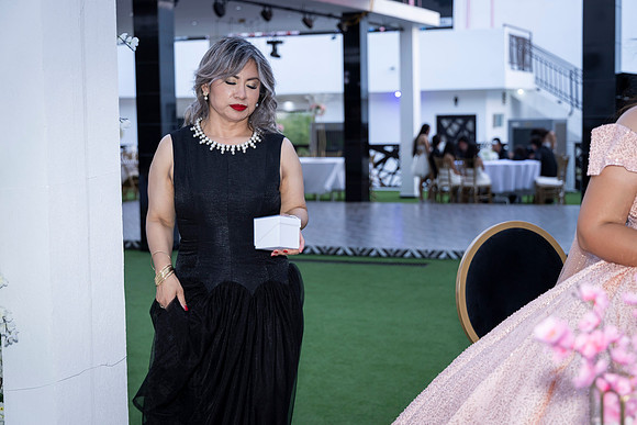 25 ABRIL 26 #4242 VERONICA MTZ _CRI0141