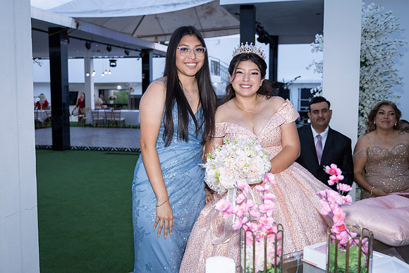 25 ABRIL 26 #4242 VERONICA MTZ _CRI0159
