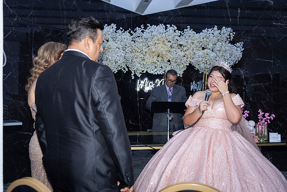 25 ABRIL 26 #4242 VERONICA MTZ _CRI0164