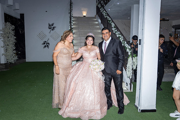 25 ABRIL 26 #4242 VERONICA MTZ _CRI0273
