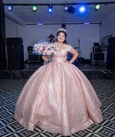 25 ABRIL 26 #4242 VERONICA MTZ _CRI0416