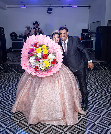 25 ABRIL 26 #4242 VERONICA MTZ _CRI0427