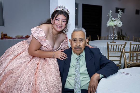 25 ABRIL 26 #4242 VERONICA MTZ _CRI0453