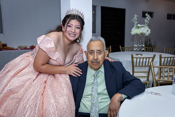 25 ABRIL 26 #4242 VERONICA MTZ _CRI0454