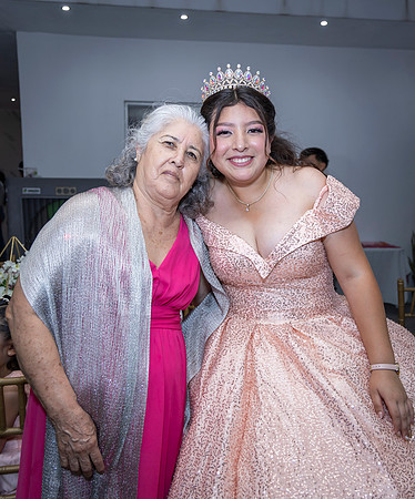 25 ABRIL 26 #4242 VERONICA MTZ _CRI0457