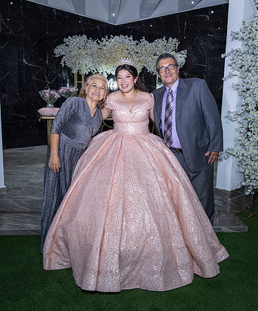 25 ABRIL 26 #4242 VERONICA MTZ _CRI0505