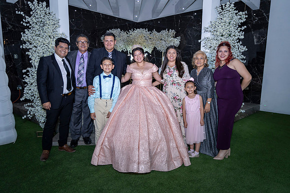 25 ABRIL 26 #4242 VERONICA MTZ _CRI0518