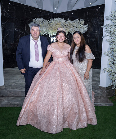 25 ABRIL 26 #4242 VERONICA MTZ _CRI0521