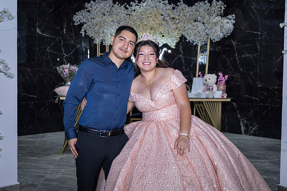 25 ABRIL 26 #4242 VERONICA MTZ _CRI0531