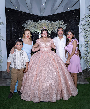 25 ABRIL 26 #4242 VERONICA MTZ _CRI0566