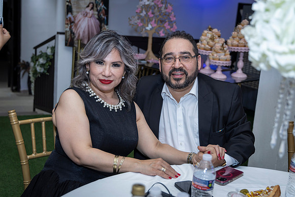 25 ABRIL 26 #4242 VERONICA MTZ _CRI0647
