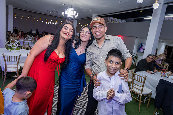 25 ABRIL 26 #4242 VERONICA MTZ _CRI0733