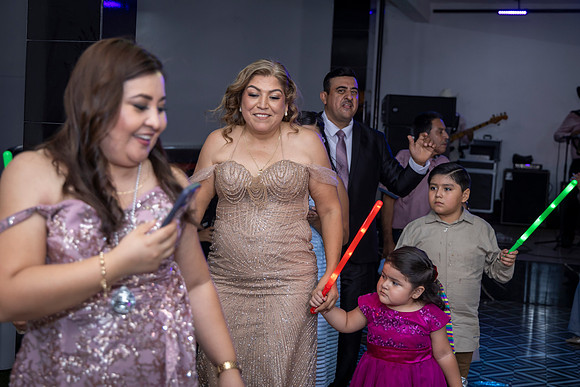 25 ABRIL 26 #4242 VERONICA MTZ _CRI0766
