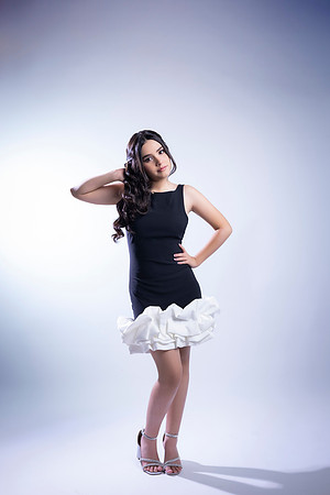 #8536 VELIA IVONNE - 9529
