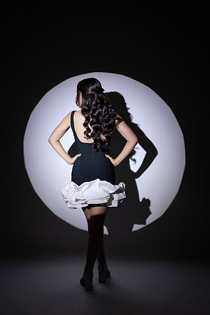 #8536 VELIA IVONNE - 9484