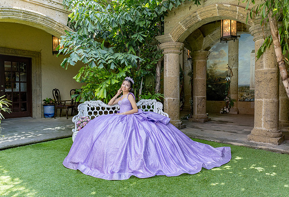 24 06 27 #12381 DORA ORTIZ-0104