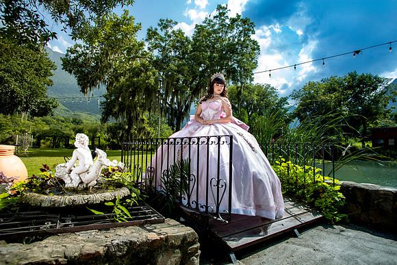#8600 NANCY SIFUENTES MENA_FORMAL XV_EYL_CALICANTRE_BRYAN-1511
