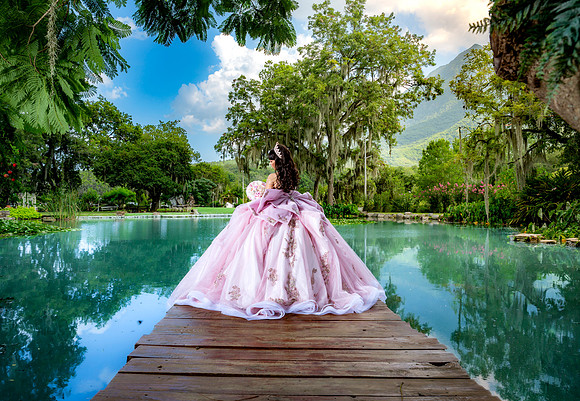 #8600 NANCY SIFUENTES MENA_FORMAL XV_EYL_CALICANTRE_BRYAN-1568
