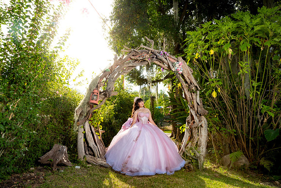 #8600 NANCY SIFUENTES MENA_FORMAL XV_EYL_CALICANTRE_BRYAN-1704