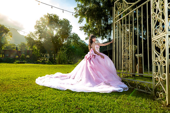 #8600 NANCY SIFUENTES MENA_FORMAL XV_EYL_CALICANTRE_BRYAN-1772
