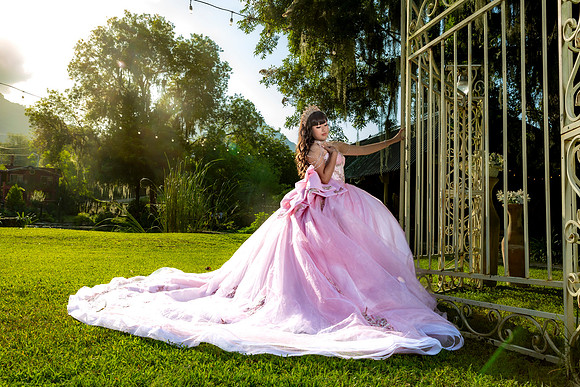 #8600 NANCY SIFUENTES MENA_FORMAL XV_EYL_CALICANTRE_BRYAN-1773