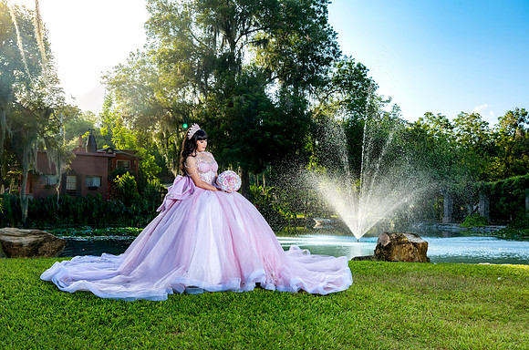 #8600 NANCY SIFUENTES MENA_FORMAL XV_EYL_CALICANTRE_BRYAN-1810