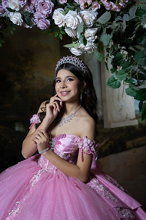 #4292 ANA KAREN DELGADO - 9758
