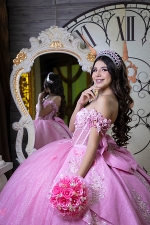 #4292 ANA KAREN DELGADO - 9660