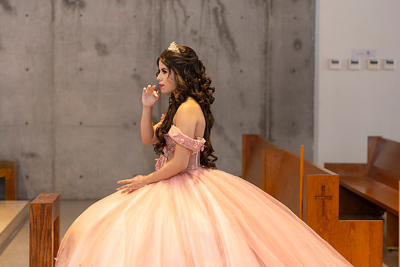 01 AGO 26 #8460 MARIBEL ESQUIVEL _D8A0042