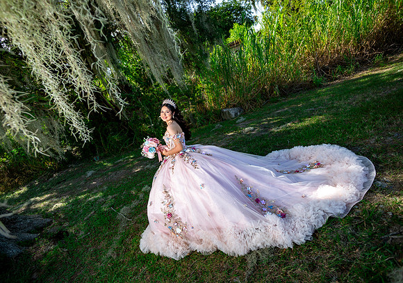 #8606 RAMONA ZUÑIGA RAMIREZ_XV FORMAL_VIÑEDO GARZA_BRYAN-8700