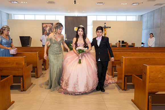 01 AGO 26 #8460 MARIBEL ESQUIVEL _D8A0270